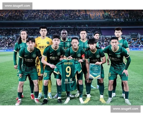 天津泰达迎战杭州绿城焦点对决赛场风云再起中超劲旅强强碰撞引爆期待